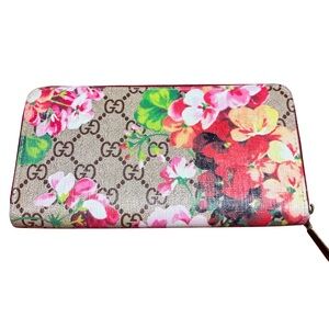 Gucci | GG Supreme Continental Blooms Floral Monogram Print Zip Wallet